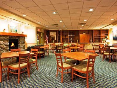 Express St Croix Valley By Ihg Hotel